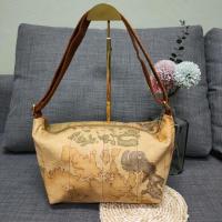 ราคา Alvero Martini Crossbody Bag ของแท้ (25807440097)