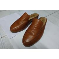ราคา รองเท้าหนังแกะ Hush Puppies แบบเปิดส้น (มือสอง) สภาพ 70% (2404818201)