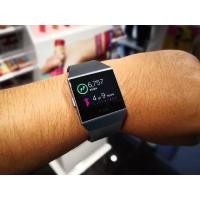 ราคา Fitbit ionic สภาพดี 100% นาฬิกาอัจฉริยะ พร้อมกล่องและประกัน6เดือน (9843545028)