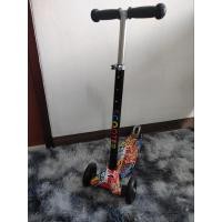 ราคา สกูตเตอร์พับได้รถสกู๊ตเตอร์น้ำหนักเบาสำหรับเด็กบันไดแบบพกพา3ล้อปรับความสูงได้5ระดับ (29813893426)