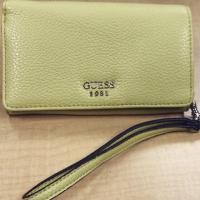 ราคา กระเป๋าตังค์Guess แท้ สีเขียวมะนาว (1927361251)