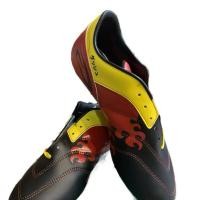 ราคา รองเท้าสตั๊ดหุ้มข้อ มีทั้งรองเท้าฟุตบอลหญ้าเทียมและรองเท้าฟุตบอลสนามหญ้าจริง และยังมีรองเท้าสตั๊ดของแท้ (29533165310)