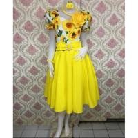 ราคา ชุดย้อนยุค ชุดทองกวาว (13376208735)