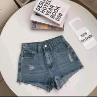 ราคา กางเกงยีนส์ขาสั้นเอว(S-38”) สูงงานป้ายBBJeansแบบขารุ่ยมขนาด m แต่งกรีดขาดหน้าขา (แนะนำเผื่อsizeค่า) (27472350824)