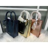 ราคา พร้อมส่ง MICHAEL KORS Mercer XS Shopper Xbody size mini (25021038411)