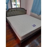 ราคา เตียงไม้จริงยางพารา หัวเบาะผ้า ฝังเพชร พร้อมที่นอน ยางพาราอัดแน่น รับประกัน 5 ปี (16860461961)