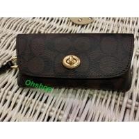 ราคา ⭐️กล่องใส่แว่นตา ยี่ห้อ Coach ของแท้ % (16089811422)