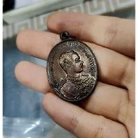 ราคา เหรียญหลวงพ่อคูณ ปี 2536 2 เหรียญ (28036470771)