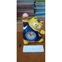 ราคา นาฬิกาปลุกพ่อค้าแมวส้มเก่าหายาก ใช้งานปกติ VINTAGE CITIZEN orange tiger CAT RICE BOWL CHOPSTICKS ALARM CLOCK JAPAN (24768706852)