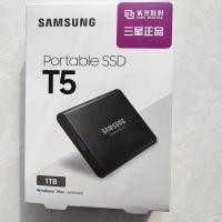 ราคา Samsung - T5 1TB ฮาร์ดดิสก์พกพาแบบ SSD USB Type C - สีดำสนิท (25520561336)