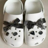 ราคา จิ๊บบิทโบว์เพชร จิ๊บบิท6ชิ้น ติดรองเท้าcrocsและรองเท้าแตะ แบบแฟชั่น DIY 0NHH (49700965902)