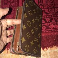 ราคา Used LV zippy (813226548)