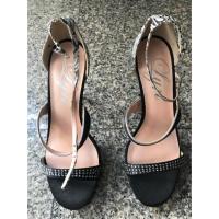 ราคา รองเท้าส้นสูง Lyn แท้ (770612988)