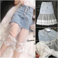 ราคา กระโปรงยีนส์ ทรงสวย เอวสูง แต่งผ้ามุ้ง ซีทรูสีขาว ลายสวยมากค่ะ เนื้อยีนส์เป็นผ้าด้าน!! (1561488062)