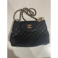 ราคา กระเป๋าสะพาย VIP Gift CHANEL มือสอง (27031612324)