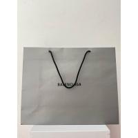 ราคา ถุงกระดาษ Balenciaga ดั้งเดิม (40322041572)