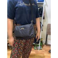 ราคา กระเป๋าสะพาย Everlast (Preloved) (29152659251)