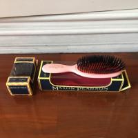 ราคา Mason Pearson Brushes pure bristle pocket sensitive SB4 (1472279654)