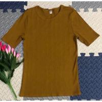 ราคา เสื้อยืดผ้าร่อง​ uniqlo​ สีน้ำตาล (26858670741)