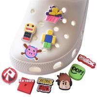 ราคา เกมน่ารัก Jbitz สําหรับออกแบบ Roblox ของเล่น Jibbits Charm หมูรองเท้า Charms Pins Roblox Jibits designks รองเท้าผู้ชายอุปกรณ์เสริมตกแต่ง (18993792340)
