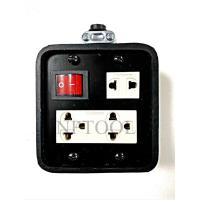 ราคา NP-395 JPS บล็อกยาง 4x4 mini เพลทดำ มีสวิตซ์ เฉพาะบ๊อกไม่รวมสายไฟ ปลั๊กพ่วง ปลั๊กสนาม (9911114601)