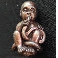 ราคา กุมารทองดูดรกรุ่นแรก กุมารดูดรก อุดผงพรายกุมาร ปี 2558 หลวงปู่ญาท่านเขียน (9787783137)