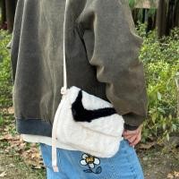 ราคา 2024 [แท้%พร้อมจัดส่ง] กระเป๋าสะพายข้าง Nike Futura 365 Faux Fur Cross-Body Bag gko (24340462820)