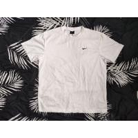 ราคา SALE เสื้อกีฬามือสอง NIKE dri-fit แท้ (22905129661)