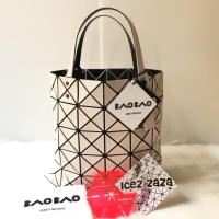 ราคา NEW BAO BAO ISSEY MIYAKE 6x6 BLOCK (230991210)