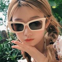 ราคา แว่นตาแฟชั่น มือสอง (28431589154)