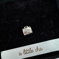 ราคา Pandora Charm ลายกระเป๋าเดินทาง มือสอง ของแท้ 100% (27058185554)