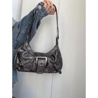 ราคา กระเป๋าสะพายหนังผู้หญิง Retro Underarm Bag SJ 8247 (25838840213)