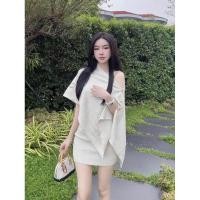 ราคา ชุด เดรสสั้นไหมพรม บอดี้คอน พร้อมสายโซ่ และเสื้อคลุมปาดไหล่ลายขอเด่น 663 (26471050273)