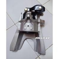 ราคา [ hlliew8 ] Honda Civic 2016 ~ 2019 FC1 TEA 1.5 Turbo Engine Mounting Assy (57100920627)