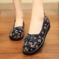 ราคา รองเท้าผ้าแฟชั่น รองเท้าหุ้มส้น (5207806634)