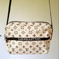 ราคา กระเป๋า หลุยส์ หนังแท้ มือสอง (1947436898)