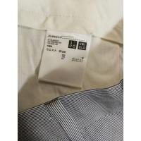 ราคา Uniqlo กางเกงขาสั้นชาย ลายทางสีเทา เอว37" (20047402095)