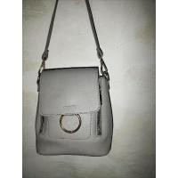 ราคา กระเป๋าใบเล็ก miniso มือสอง (29760643833)