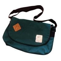 ราคา Anello Westurn'it Shoulder Bag กว้าง 15 นิ้ว สูง 12 นิ้ว สีเขียวเข้ม (42515231417)