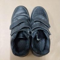 ราคา รองเท้านักเรียนเด็ก มือสอง (2506112522)