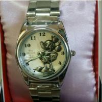 ราคา นาฬิกาเข็ม สายเหล็ก ลาย มิกกี้เม้าส์ Mickey mouse ตัวมิกกี้ นูนขึ้นมาค่ะ (1982123922)