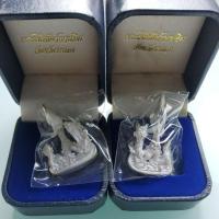 ราคา เจ้าแม่กวนอิม พระแม่กวนอิม ทรงมังกรเนื้อเงินแท้ จังหวัดระนอง ๒๕๓๙ วัตถุมงคลส่วนพระองค์ หลวงพ่อเล็ก วัดท่าขนุน (19786665291)