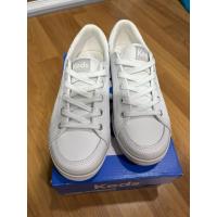 ราคา ส่งต่อ KEDS รองเท้าผ้าใบหนัง สีขาว (42623703441)