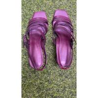 ราคา PRELOVED CHARLES & KEITH SANDALS SIZE 35 (26415220163)