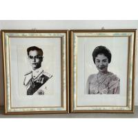 ราคา ภาพพิมพ์เก่า พระเจ้าอยู่หัวรัชกาลที่9 และพระราชินี พร้อมกรอบ (11697321213)