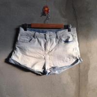 ราคา กางเกงยีนส์ขาสั้น Forever21 (730267534)