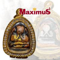 ราคา พระปิดตา หลังแบบ หลวงพ่อแก้ว วัดเครือวัลย์ เนื้อผงคลุกรัก ปิดทอง เลี่ยมตลับทองไมคอนฝังเพชร (18343663790)