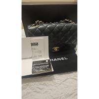 ราคา Chanel classic mini 8" lambskin แท้ (43319929341)