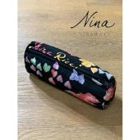 ราคา Nina Ricci pouch ใส่อุปกรณ์ต่างๆ ลายพิมพ์ สวย สภาพดี cr:รูปสุดท้ายแสดงสินค้าลายเดียวกันจากinternet (29440211737)