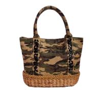 ราคา [กระเป๋ามือสอง] RODESKO ของแท้! ป้ายญี่ปุ่น 12นิ้ว ลายทหาร ผ้าแคนวาส+สาน กระเป๋าสภาพดี กระเป๋าสะพายข้าง กระเป๋าสาน (29031351345)